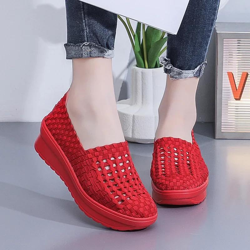 Мода Лето новые плетеные туфли ручной работы сетчатые туфли дышащие скошенные каблуки увеличивающие рост толстая подошва повседневные женские туфли
