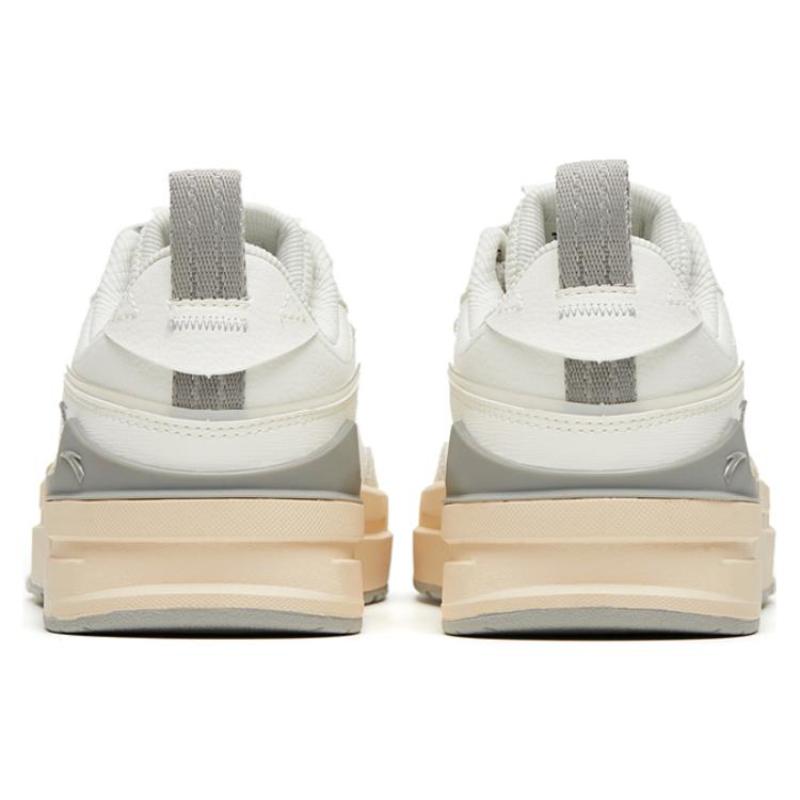 Anta Bump Anti Slip Wear Resistant Low Top Skateboard Shoes Women's White Sneakers 922328076-1