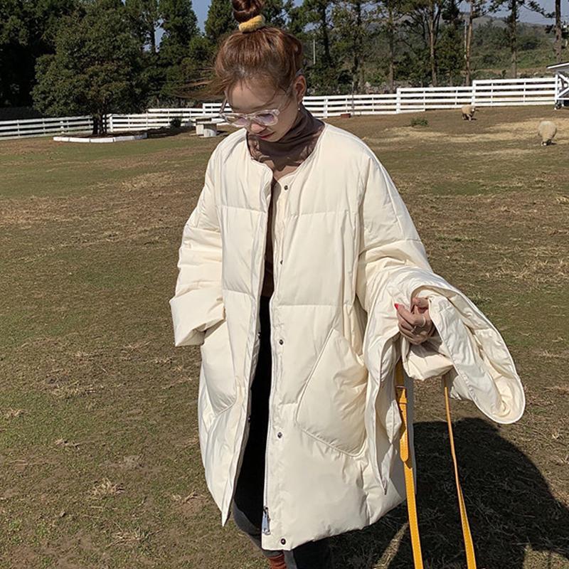 Женское белое утиное пуховое пальто Зимняя мода Женский шарф Куртки большого размера с круглым вырезом Свободные утолщенные парки Теплая верхняя одежда