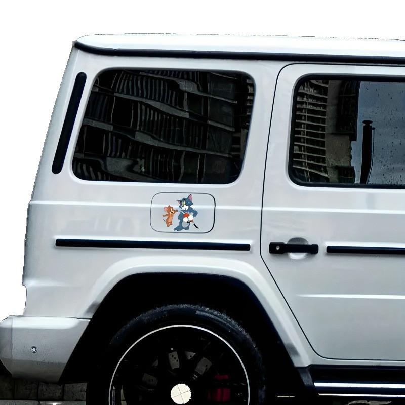 Наклейка-коробочка на крышку бензобака автомобиля с персонажами Тома и Джерри - Милый трансграничный дизайн для украшения