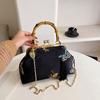 Luxury Vintage Embroidered Evening Bag for Women Wedding Style Bags Shoulder Bags Crossbody Bags