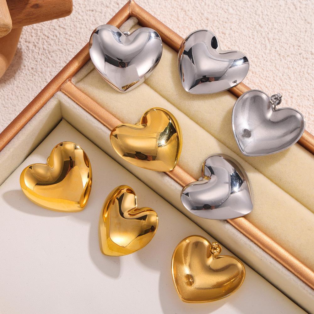 Серьги-гвоздики Wind Peach Heart Exaggerated Design Smooth Surface Non-blowning Earrings 18k Gold Titanium Steel Earrings Women