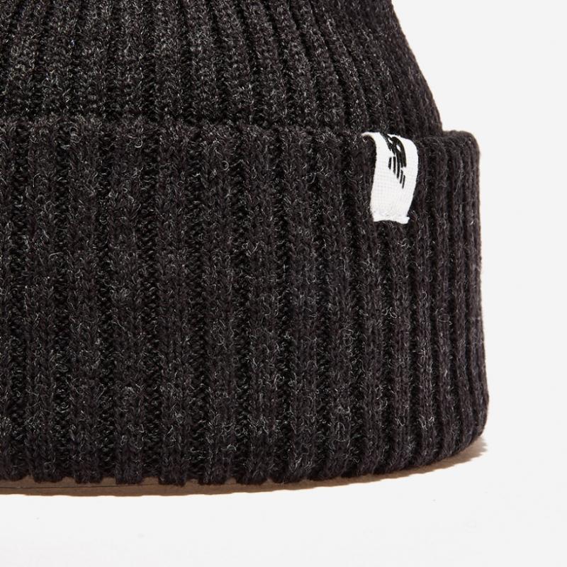 New Balance Базовая шапка Nbgddae801 15 Серый