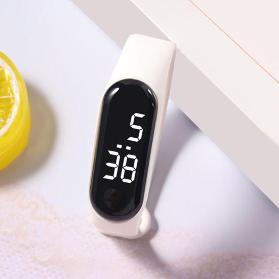 Цифровые часы Водонепроницаемые светодиодные цифровые наручные часы с сенсорным управлением Спортивные часы с мягким силиконовым ремешком Большой циферблат Четкий дисплей для студентов