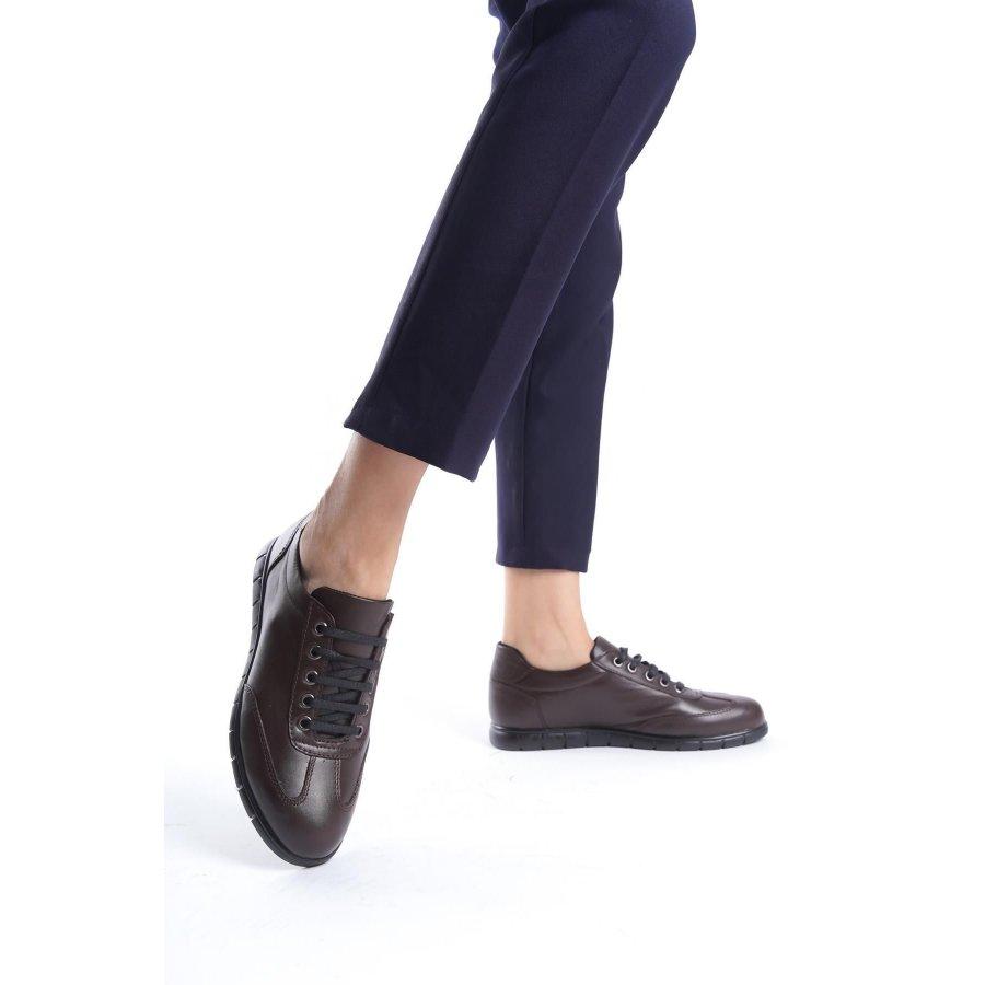 Женская удобная повседневная обувь из натуральной кожи