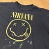 Y2k Nirvana Смайлик Черная Графическая Футболка Расписанная Размер Medium Унисекс