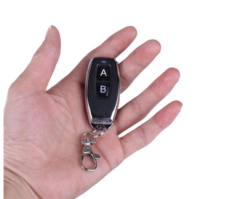 Dual Voltage 5V/12V Wireless Remote Control Switch - Compact Dual-Mode Controller
