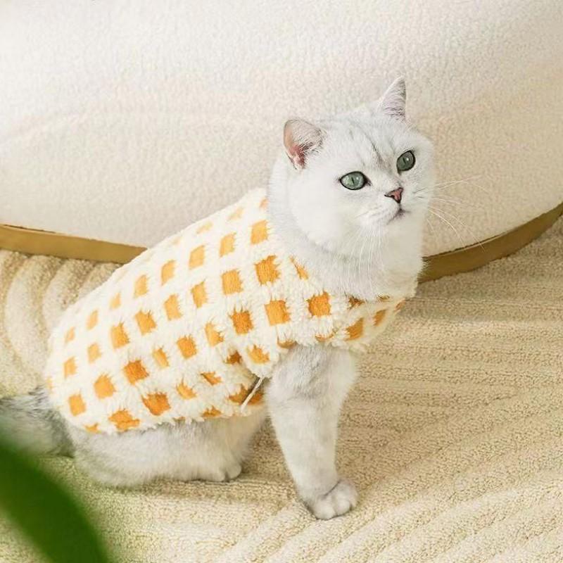Winter Plaid Pet Vest Warm Clothes Cats Dogs British Shorthair Ragdoll Sleeveless Apparel Small Pets