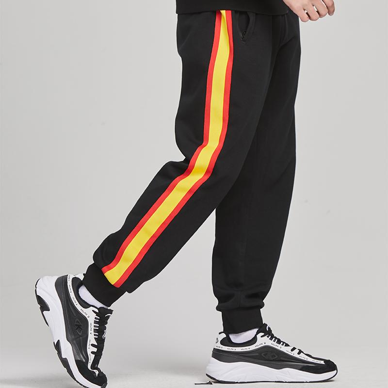 KELME Knitted Sweatpants Men's Black Moderate Cuffed Pants 6114CK1002