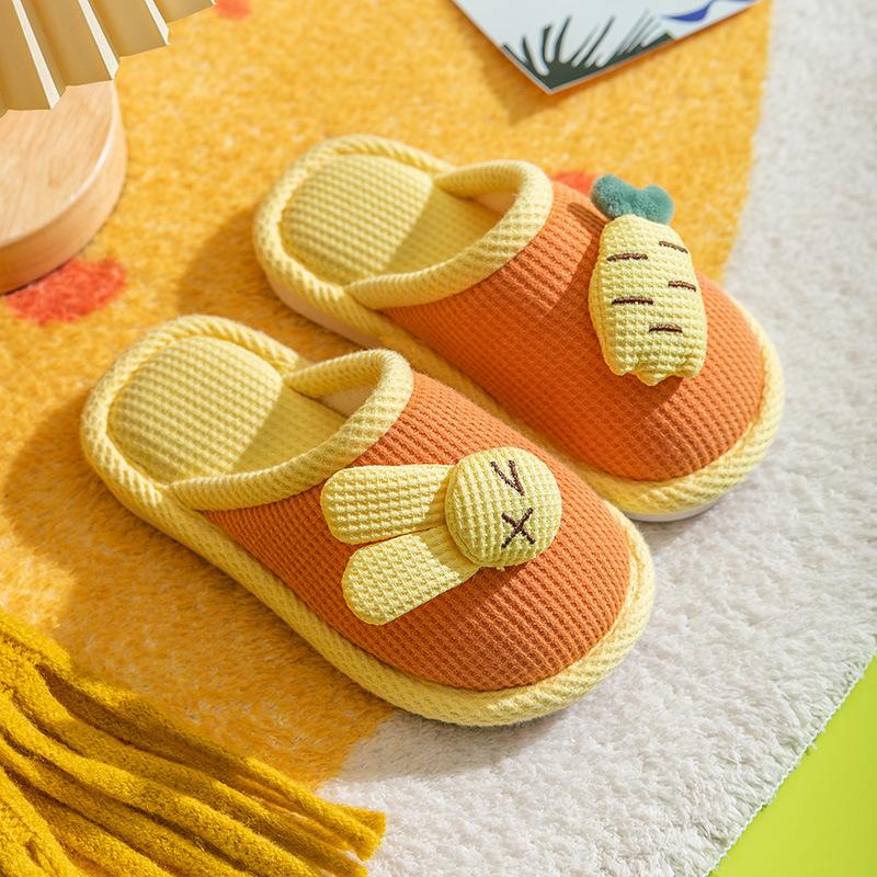 Новые зимние детские тапочки из хлопка, хлопковая обувь на плоской подошве, нескользящие детские зимние тапочки из плюша для девочек