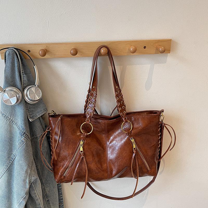 Women's Retro Large-Capacity Shoulder Tote - European & American Style Versatile Handbag with Drawstring