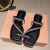 2025 лето новые большие размеры со стразами носок квадратный низ крутые тапочки женские модные крутые тапочки женские