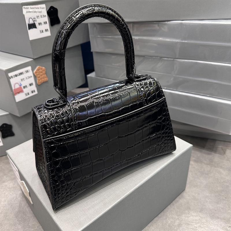 Сумка через плечо с песочными часами и узором под крокодила 2024 года для женщин - высококачественная сумка через плечо на весну/лето