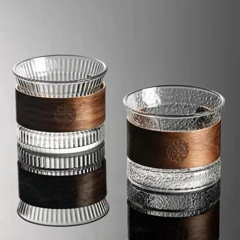 150ml Japanese Style Glass Coffee Mug Walnut Wood Cup Sleeve Glass Cup Hammer Pattern Glass Tea Cup Coffeeware Cute Tea Mugs