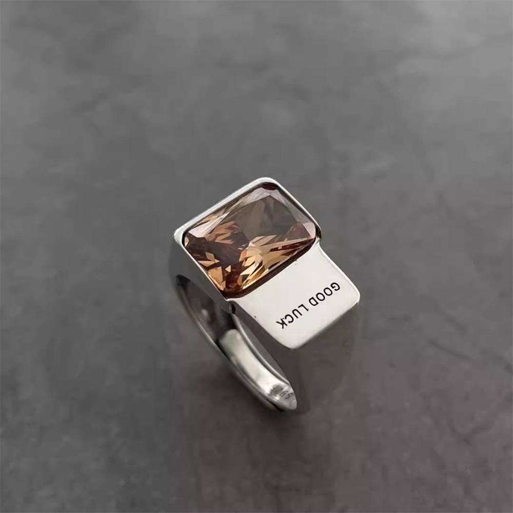 Счастливый желтый бриллиант квадратный бриллиантовое кольцо's дизайн легкая роскошь индивидуальный холодный ветер живой рот ювелирные изделия