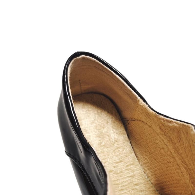 Туфли из лакированной кожи на плоской платформе, женские туфли на платформе, новинка 2024 года, весенние новые туфли на танкетке со шнуровкой и квадратным носком, повседневная одежда в британском стиле HZB