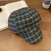 Универсальный красный клетчатый берет-облако для женщин, идеально подходящий для повседневной весенней и летней носки.