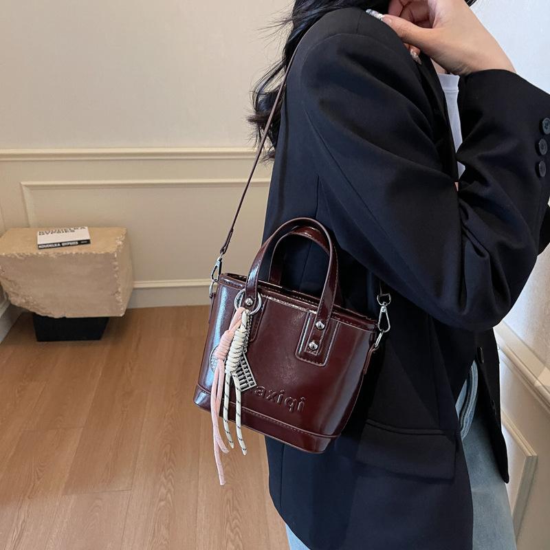 Handbag New Fashion Casual Shoulder Bag Versatile Messenger Bag