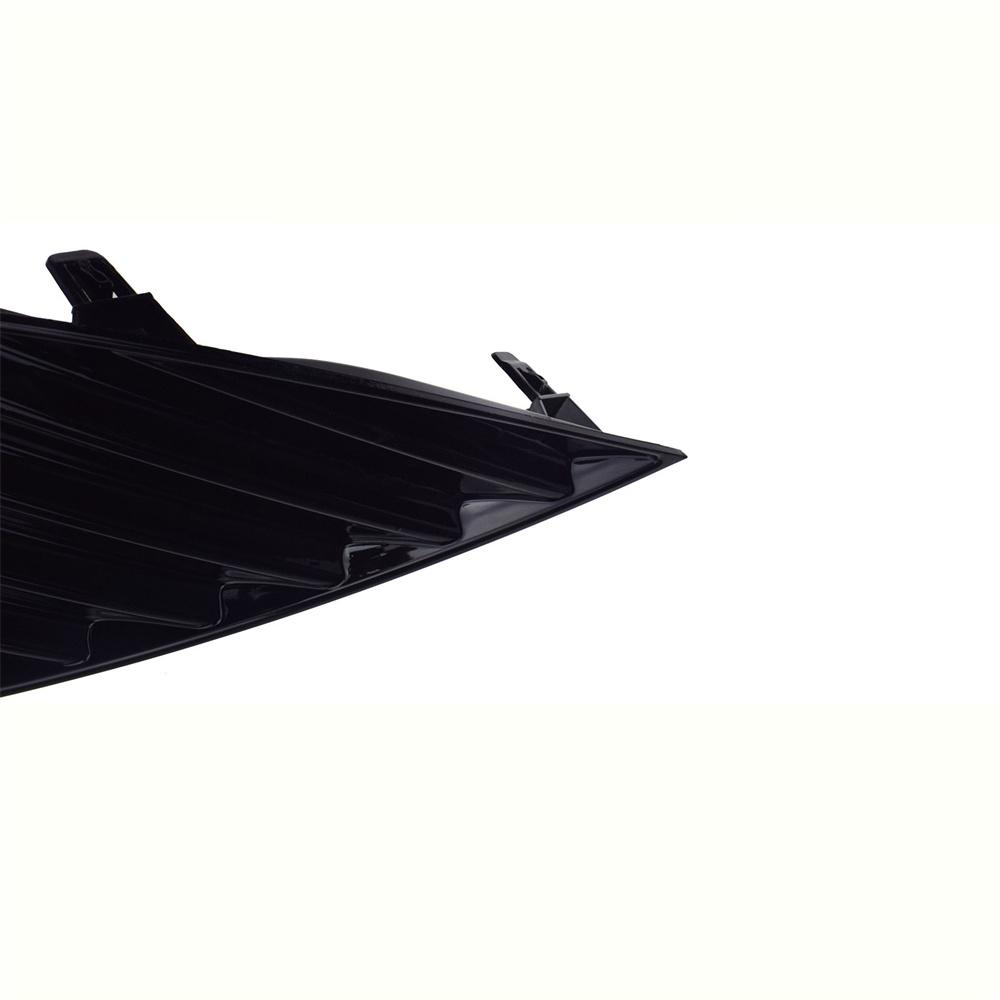 Black Right Passenger Front Bumper Fog Light Cover For Toyota Camry SE XSE 18-20