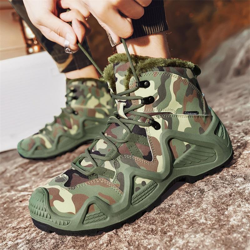 Men's Plus Size Camouflage Fashionable Velvet Warm Outdoor High Top Hiking Shoes Hiking Shoes Outdoor Casual Shoes