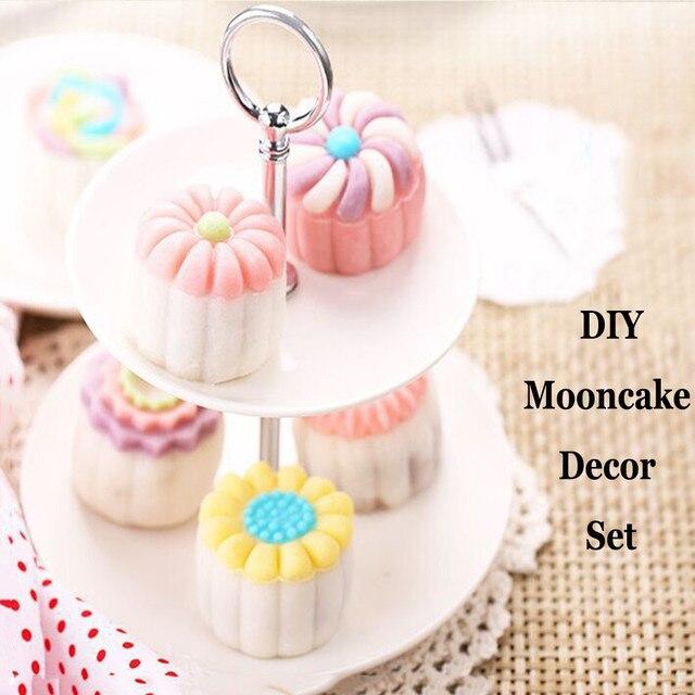 6pcs/set Flower Shaped Mooncake Mold Cake Mold Hand Pressure Fondant Moon Cake Decorating Tools Cookie Cutter Baking Tool