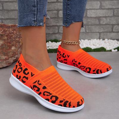 Женские туфли большого размера, новые спортивные туфли из летучего трикотажа, европейские и американские сетчатые дышащие туфли-лодочки для ленивых женщин