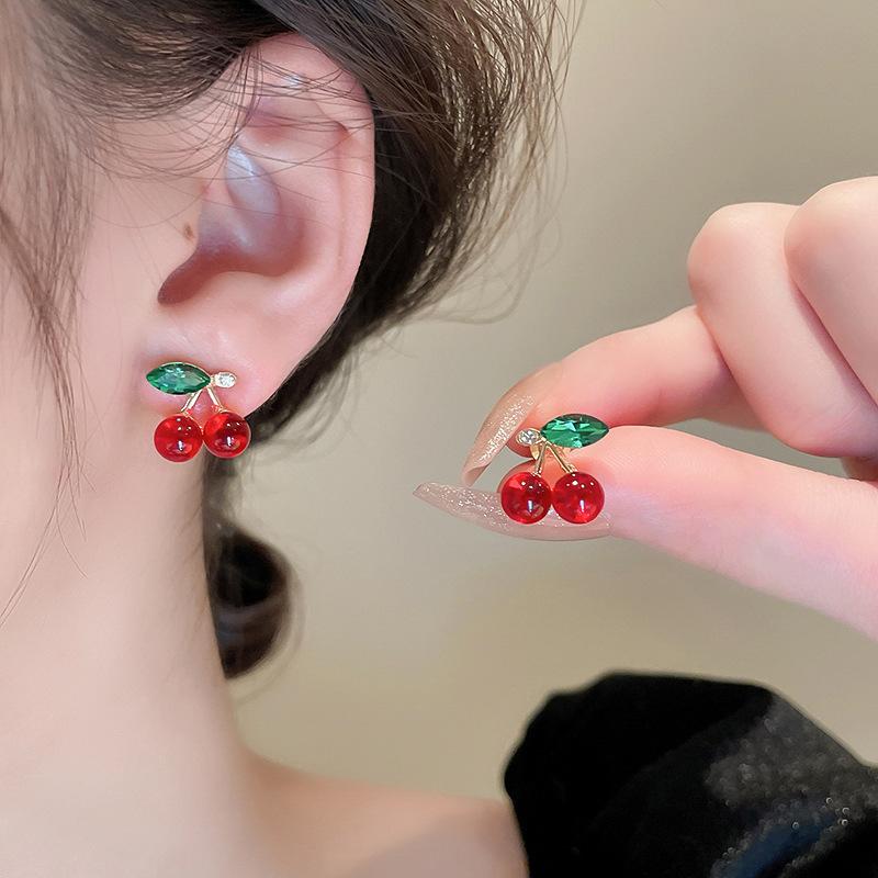 Изысканные Серьги Модные Серьги для Девочек Серьги с Дизайном Сладкой Вишни Универсальные Серебряные Иглы с Инкрустацией Стеклянными Алмазами