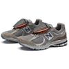 New Balance 2002R Pouch - Кроссовки унисекс Castle Grey Natural-Indigo M2002RVA