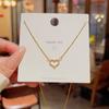 Girl Necklace Hot Accessories Light Luxury Love Necklace Feminine Temperament Diamond Pendant Heart Necklace Sweet Clavicle Chain.