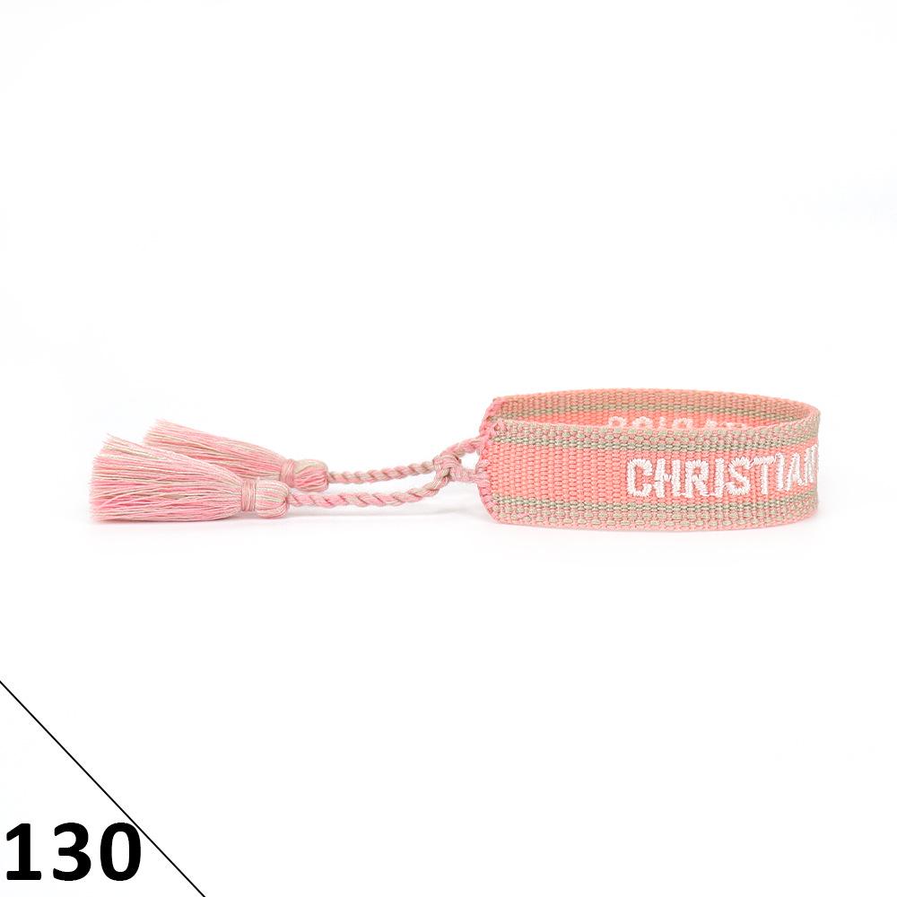 Браслет дружбы ручной работы с вышивкой и кисточками для женщин