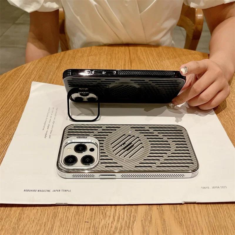 Роскошный полый теплоотводящий магнитный чехол для телефона iPhone 16 15 14 13 Pro max складная подставка для камеры