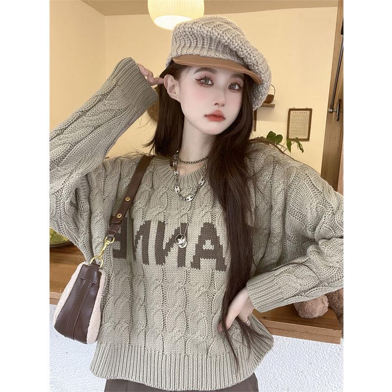 Korean Style Cable Knit Letter Pullover: Age-Reducing, Casual Loose, Soft Short Sweater for Spring/Autumn or Winter