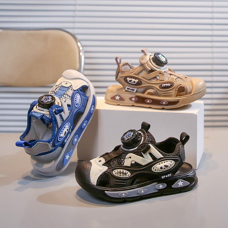 Сандалии для мальчиков, модная детская летняя обувь, с защитой от ударов, вращающимися кнопками, вырезами, полыми, детские пляжные сандалии 26-37, мягкие