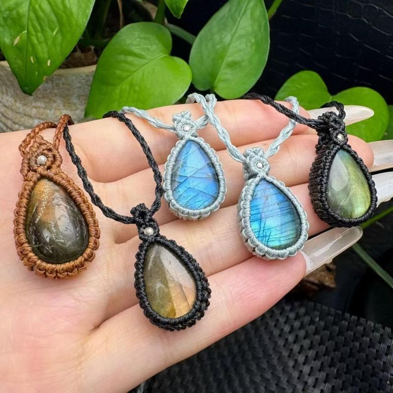 Natural Crystal Crafts Labradorite PendantS925 Silver Bail Healing Gemstone Pendant Raw Stone for Women Jewelry Gift