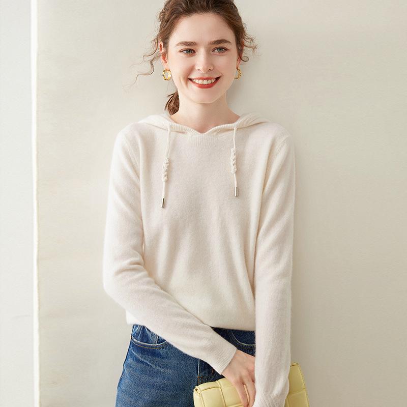 Women's Hooded Cashmere Sweater: Warm, Windproof, Long-Sleeved Pullover with Solid Color for Autumn and Winter.