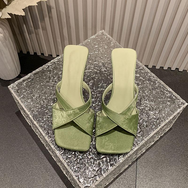 Cool Slippers Summer Temperament Open-toed High Heels High-end New 2025 Women's Shoes Fairy Explosion Slope Heel Niche Style