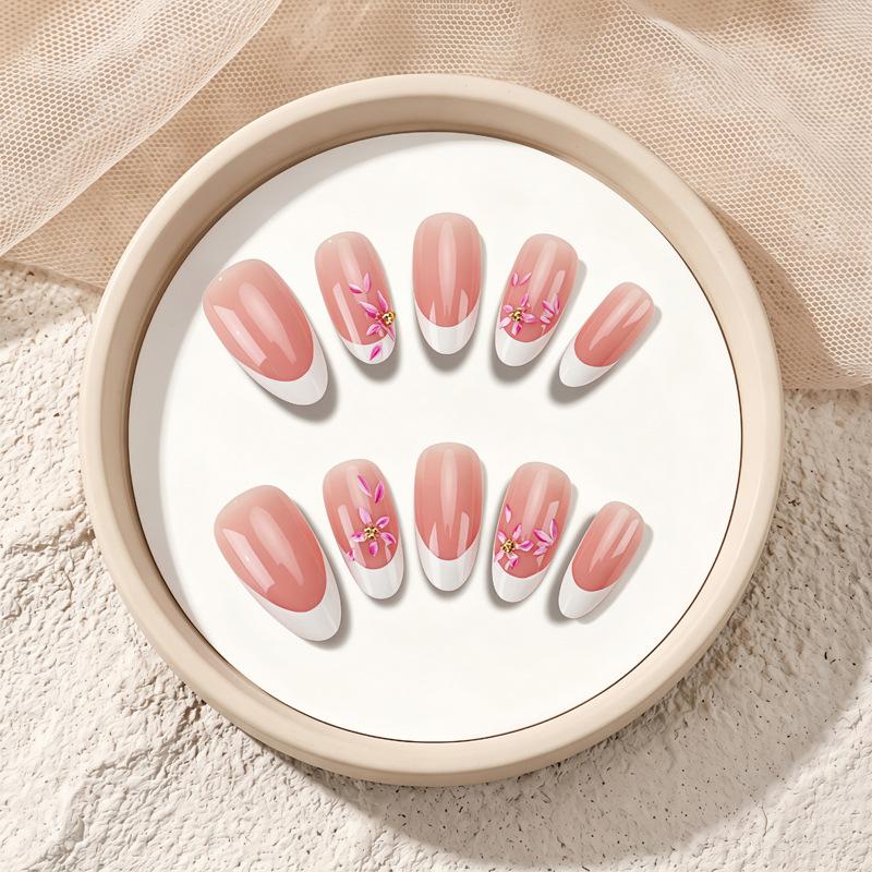 Wearable Manicure Nails French Elegant Fake Nails Violet Nude Color Boutique Wearable Nails 30 Pieces