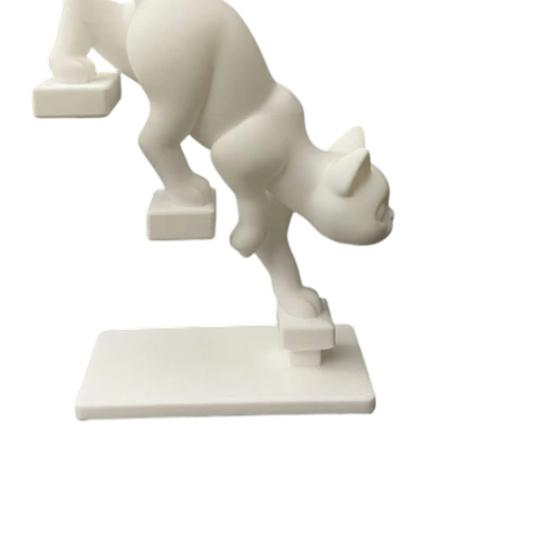 3D Printed Cat Stair Sculpture Dynamic Climbing Kitten Statue with Mini Platform, Modern Desk Decor for Office & Home