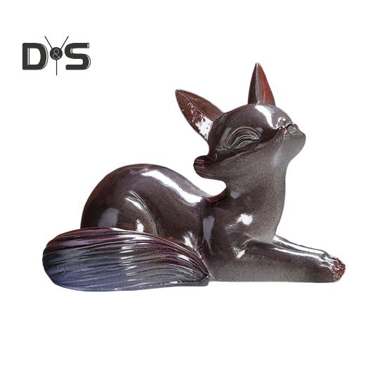 Tea Pet Color Changing Fox Resin Handcrafted Lucky Feng Shui Decoration with Hot Water Good Luck Symbol Teatable Teahouse Ornament