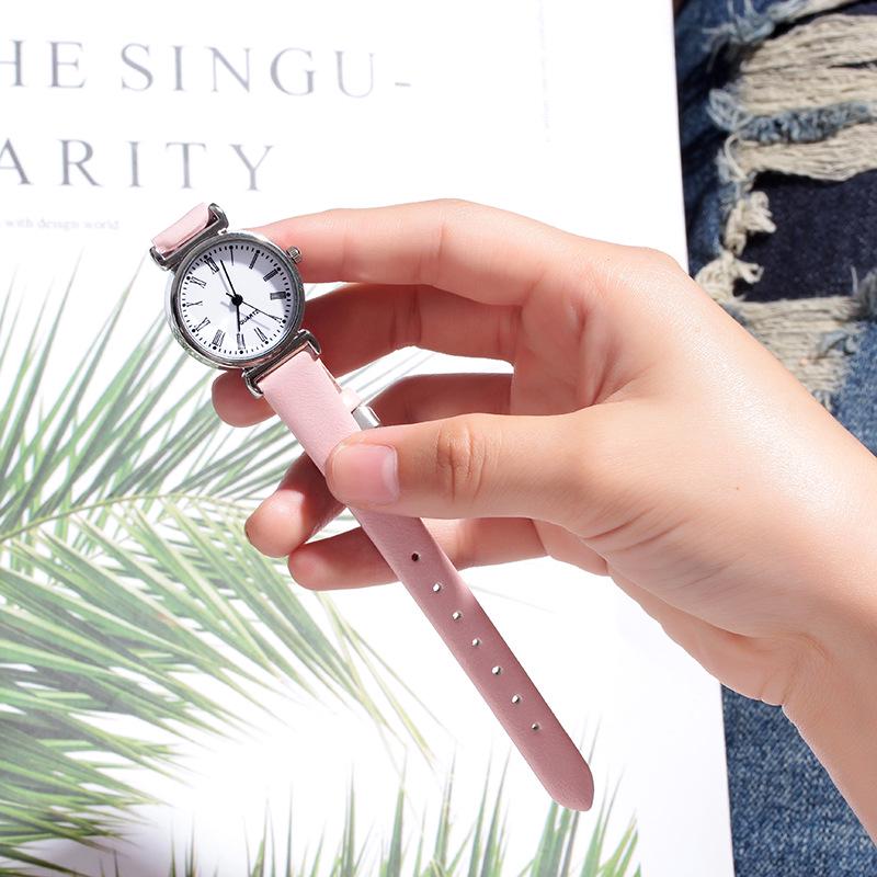 Женские часы в корейском стиле: Простой, Свежий, Универсальный, Красный с тонким ремешком, Водонепроницаемый, Модный темперамент.