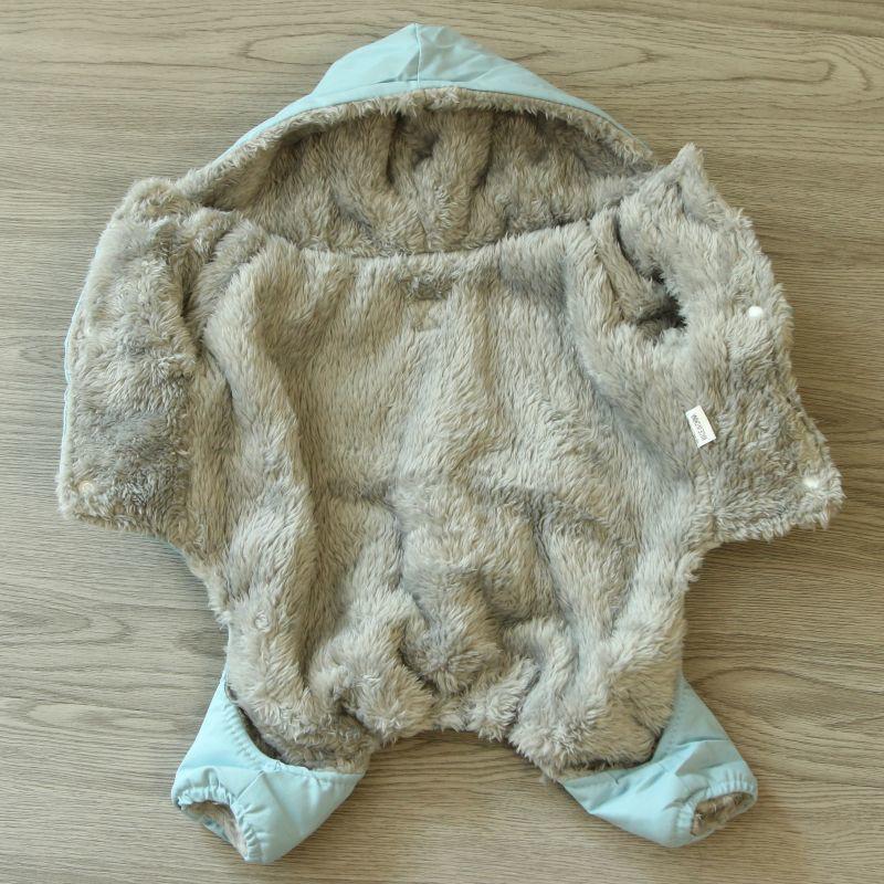 Теплая 4-лапая собачья куртка Зимняя толстая флисовая куртка для питомца Маленькие средние собаки Стиль Ins Водонепроницаемая хлопкоподобная верхняя одежда