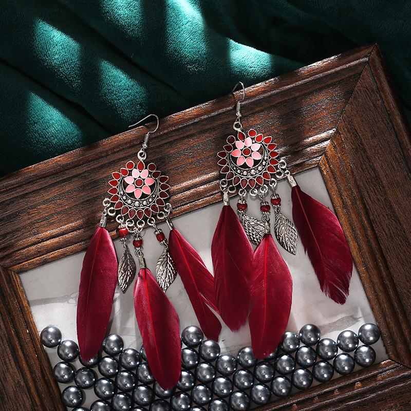 Bohemian Vintage Flower Hollow Geometric Feather Long Earrrings For Women Boho Handmade Bead Leaf Tassel Wedding Jewelry Earings