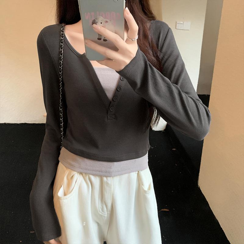 Pullover Fake Two-piece V-neck Long-sleeved T-shirt for Women In Autumn New Slim Fit Short Base Shirt for Women