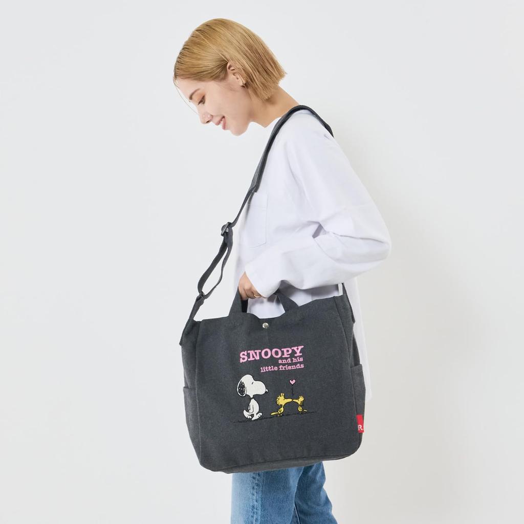 СРЕДНЯЯ сумка-тоут Snoopy с ремешком на плечо A4 из переработанного хлопка 8383 01 цвета слоновой кости [Routeto] IP.Medium.2way.Peanuts-0A Женская