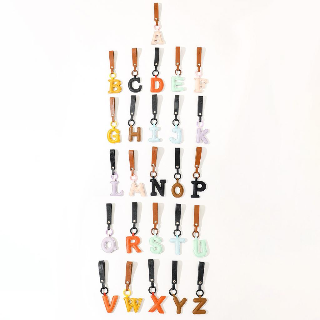 Модный кожаный брелок-подвеска с 26 буквами