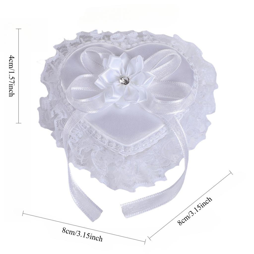 Подушка для обручальных колец Коробка в форме сердца, белый романтический кружевной держатель для жемчужных колец с лентой для свадебной церемонии