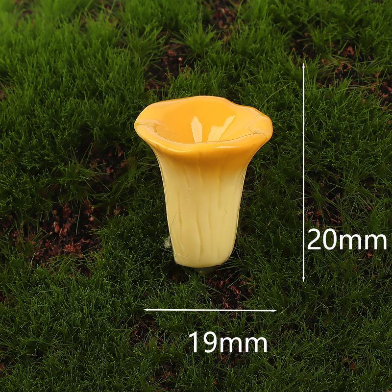 Mini Resin Mushroom Ornament High Simulation Tiny Decor for Dollhouse Aquarium Fairy Garden Fish Tank Landscaping Decor
