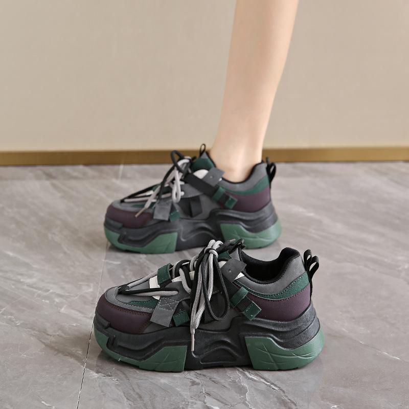 Папины кроссовки женские 2025 осень новые туфли женские универсальные корейская версия на толстой подошве увеличивающие рост спортивная обувь повседневная беговая модная обувь