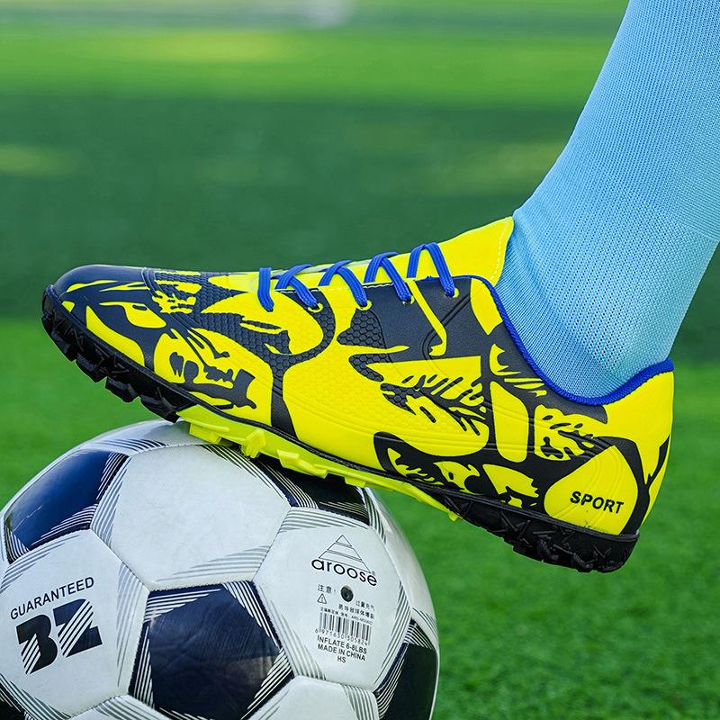 Холодный стик точечные детские футбольные бутсы сломанные ногти мальчики и девочки игры длинные ногти юношеские нескользящие спортивные туфли