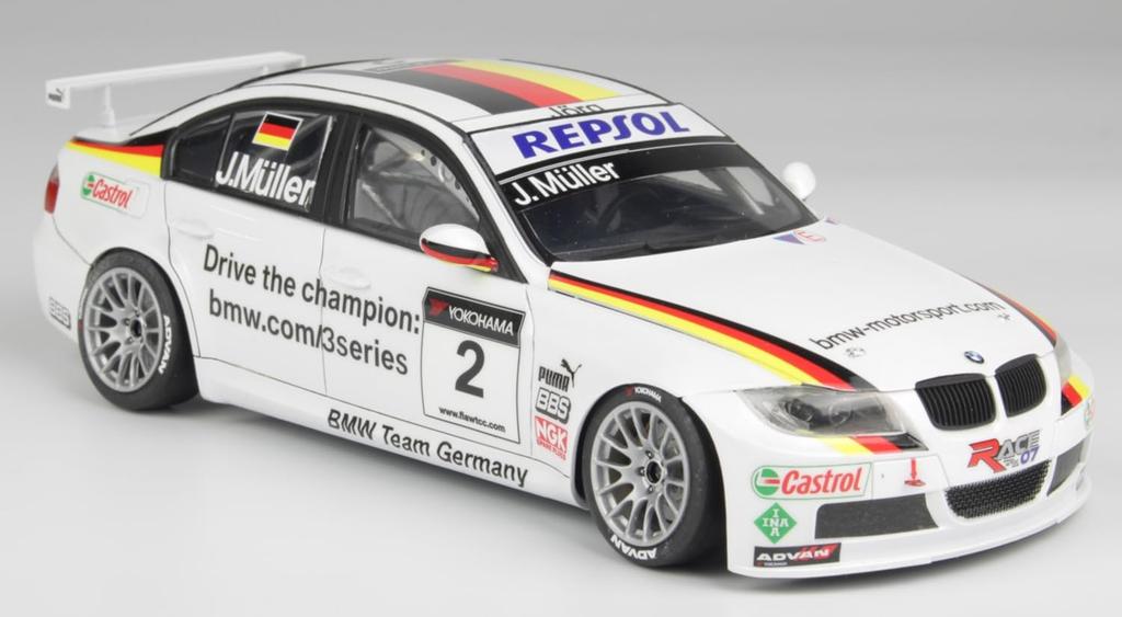 Гоночная серия BMW 320si E90 2008 WTCC Browns Hatch Winner Пластиковая модель PN24037 Platz/NuNu 1/24